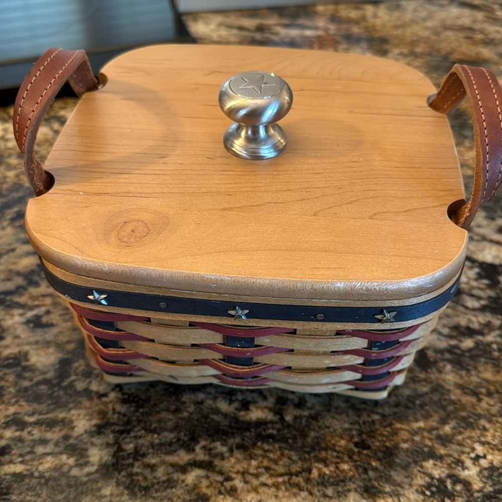 Vintage Longaberger Proudly American Berry Basket